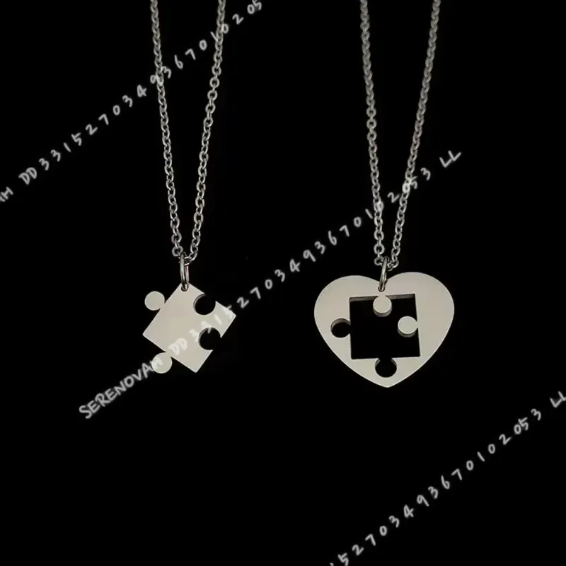 Magnetic Couple Matching Necklaces - طقم قلادتين بسيط بتصميم قلب متشابك