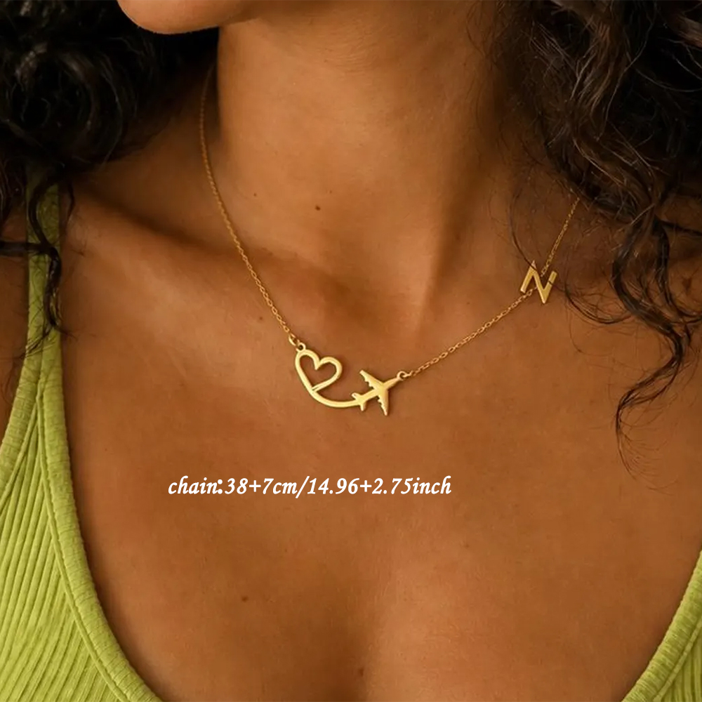 قلادة مخصصة على شكل قلب وطائرة - مراجعة Custom Name Necklace Stainless Steel وسعره