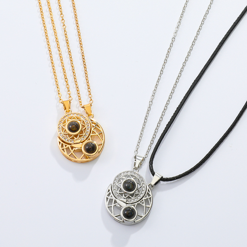 زوج مغناطيسي مطابق للإسقاط ، ا - مراجعة Magnetic Couple Matching Necklaces وسعره