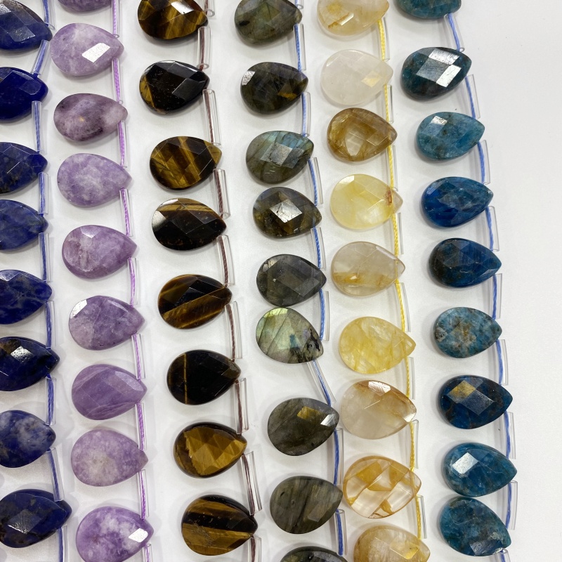 خرز كريستال طبيعي مصقول على شك - مراجعة Crystal Pendant Necklace Natural Stone وسعره