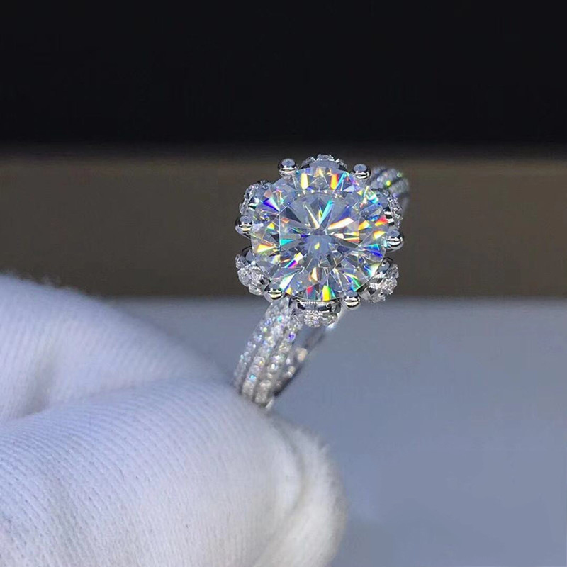 خاتم مورجانيت بدرجة نقاء VVS1  - مراجعة Moissanite Engagement Ring 1 Carat وسعره