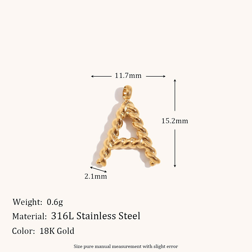 شخصية ثلاثية الأبعاد رسالة قلا - مراجعة Initial Letter Necklace 18K Gold وسعره