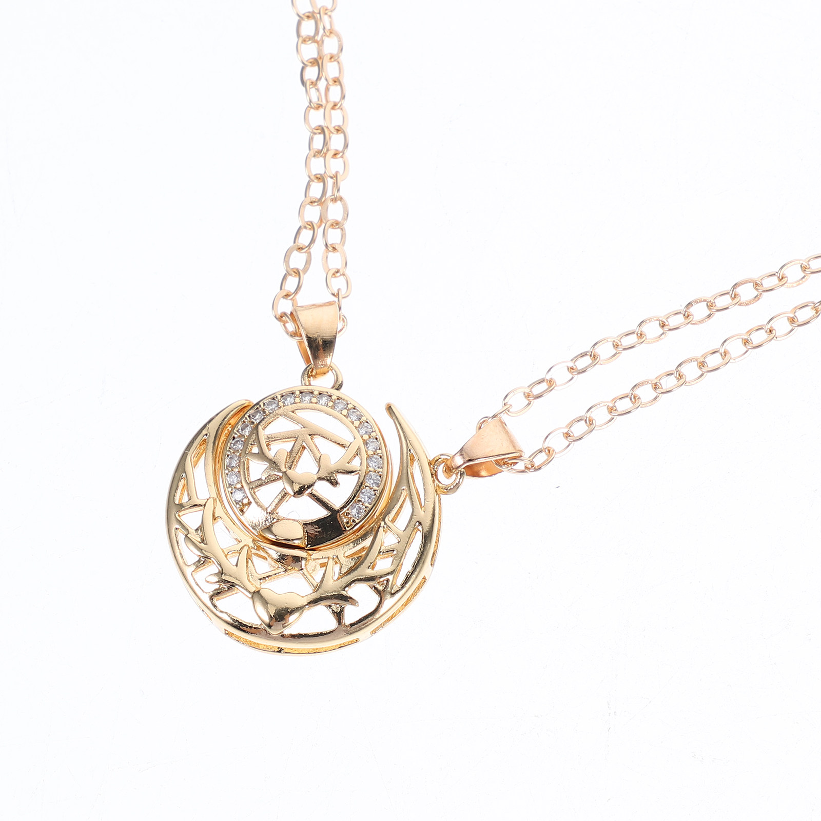 طقم قلادة الشمس والقمر للأزواج - مراجعة Magnetic Couple Matching Necklaces وسعره