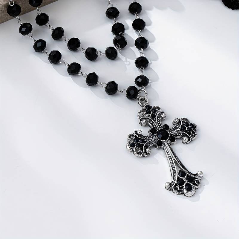 قلادة صليب متعددة الطبقات بتصم - مراجعة Layered Pendant Necklace Aesthetic وسعره