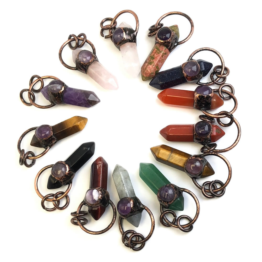 قلادات من الكوارتز الكريستالي  - مراجعة Crystal Pendant Necklace Natural Stone وسعره